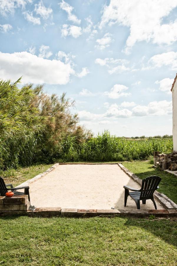 Bed and Breakfast Mas De Bouvet En Camargue Albaron Экстерьер фото